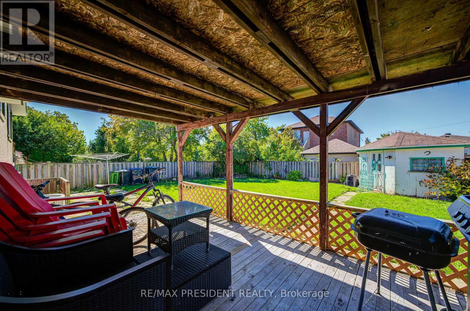 74 Bloomington Crescent, Toronto, Ontario  M3N 1R1 - Photo 49 - W12436306