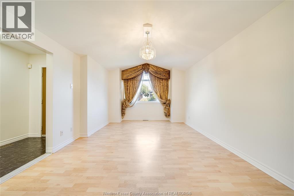 2983 Jennifer Dr, Windsor, Ontario  N8W 5J2 - Photo 4 - 25024704