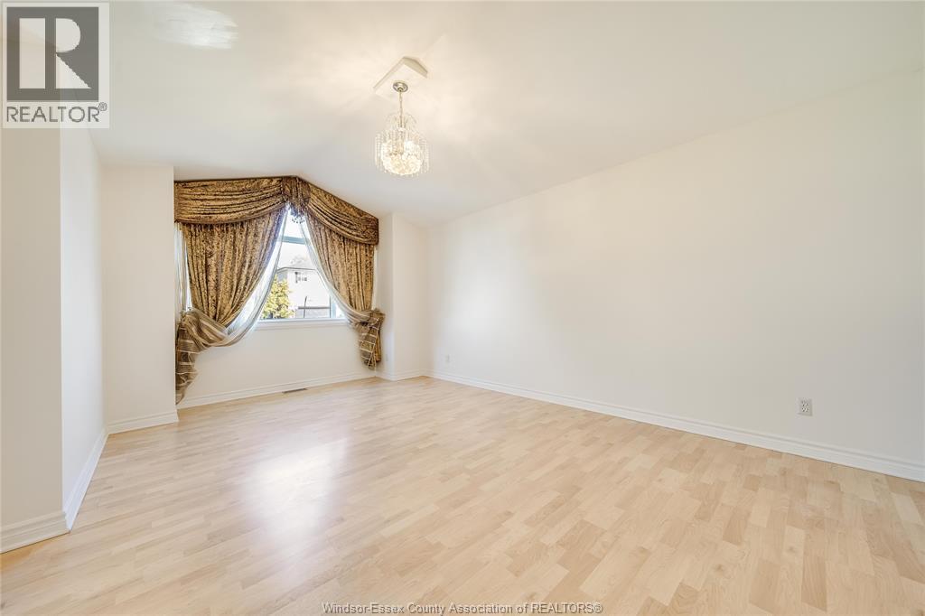 2983 Jennifer Dr, Windsor, Ontario  N8W 5J2 - Photo 5 - 25024704