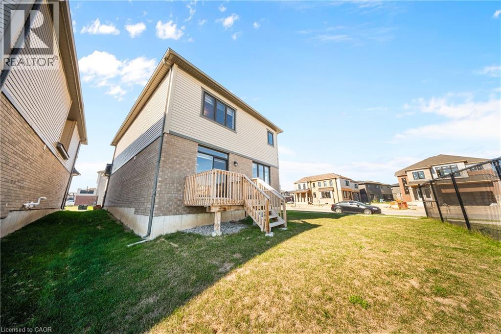 1 Bee Crescent, Brantford, Ontario  N3T 0V7 - Photo 44 - 40765606
