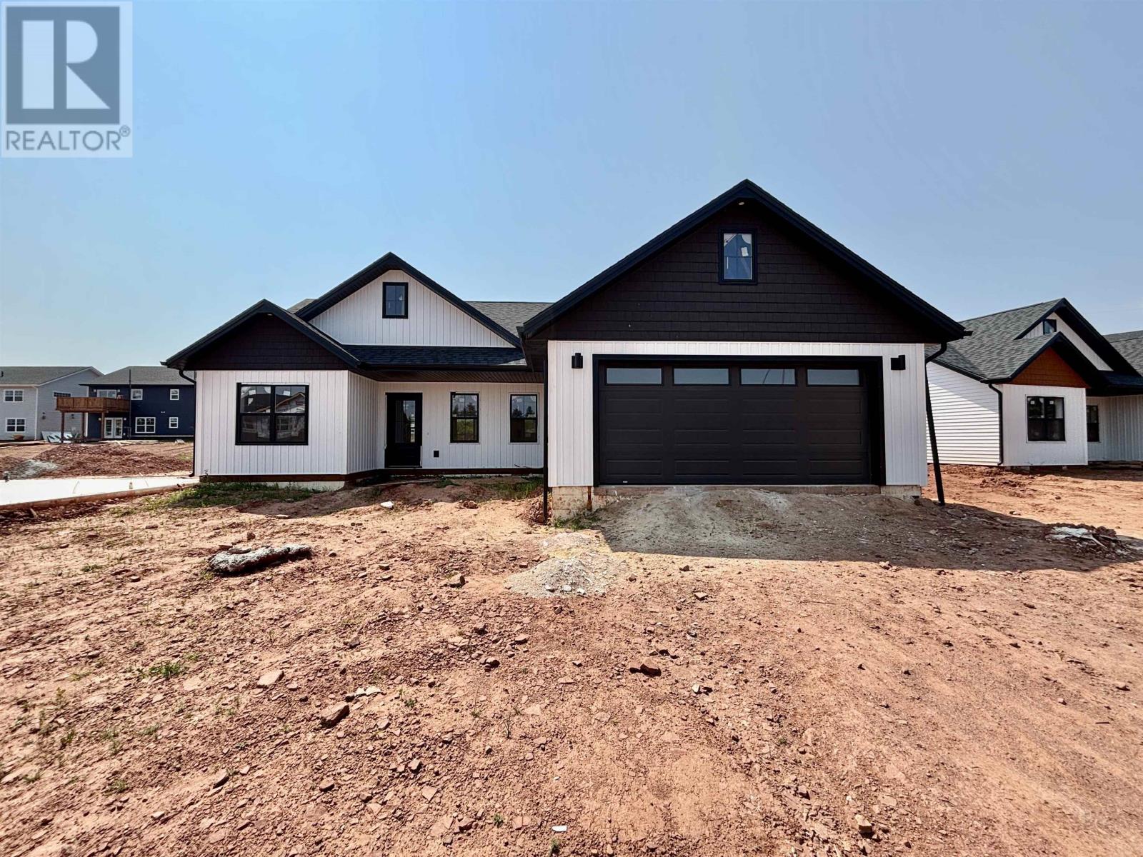 92 Stanmol Drive, Charlottetown, Prince Edward Island  C1A 1V5 - Photo 1 - 202524714