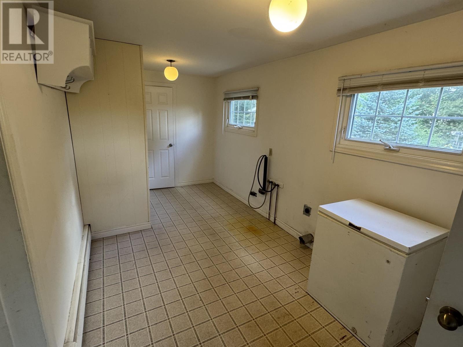 30 Crescent Drive, Summerside, Prince Edward Island  C1N 4C1 - Photo 14 - 202524718