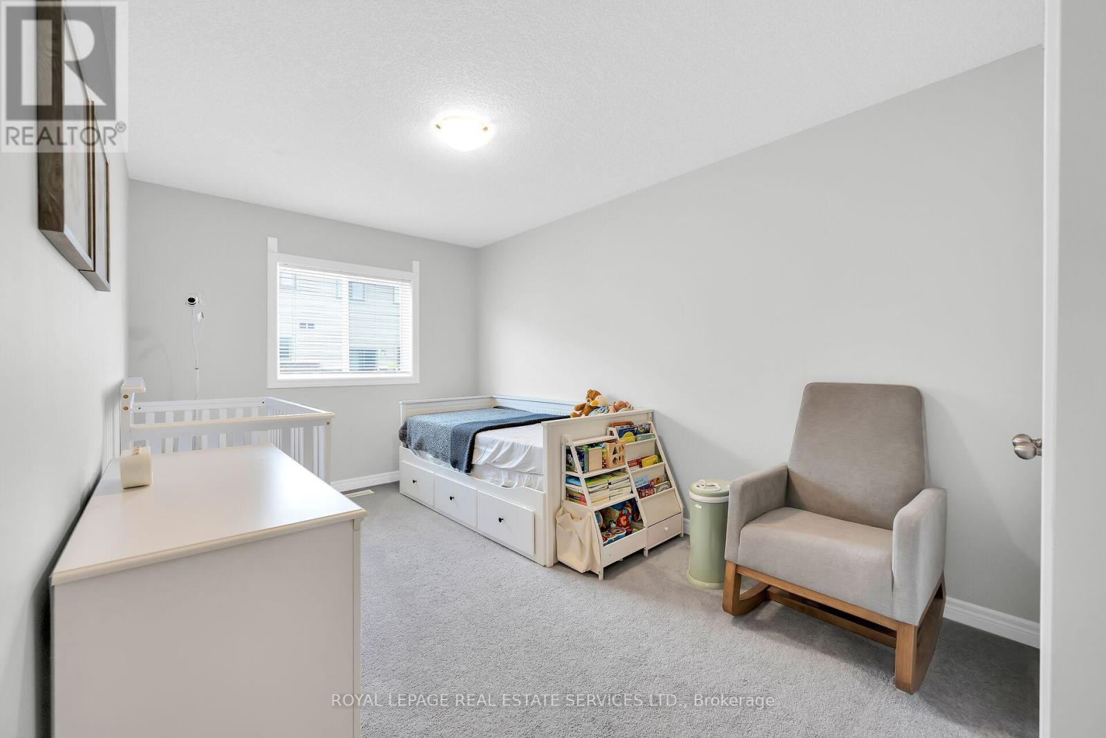 21 Garlent Avenue, Hamilton, Ontario  L9K 0J9 - Photo 14 - X12436216