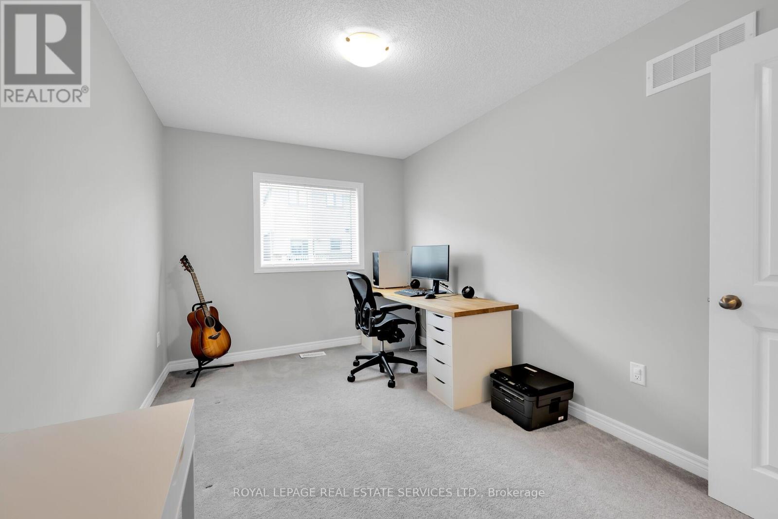 21 Garlent Avenue, Hamilton, Ontario  L9K 0J9 - Photo 15 - X12436216