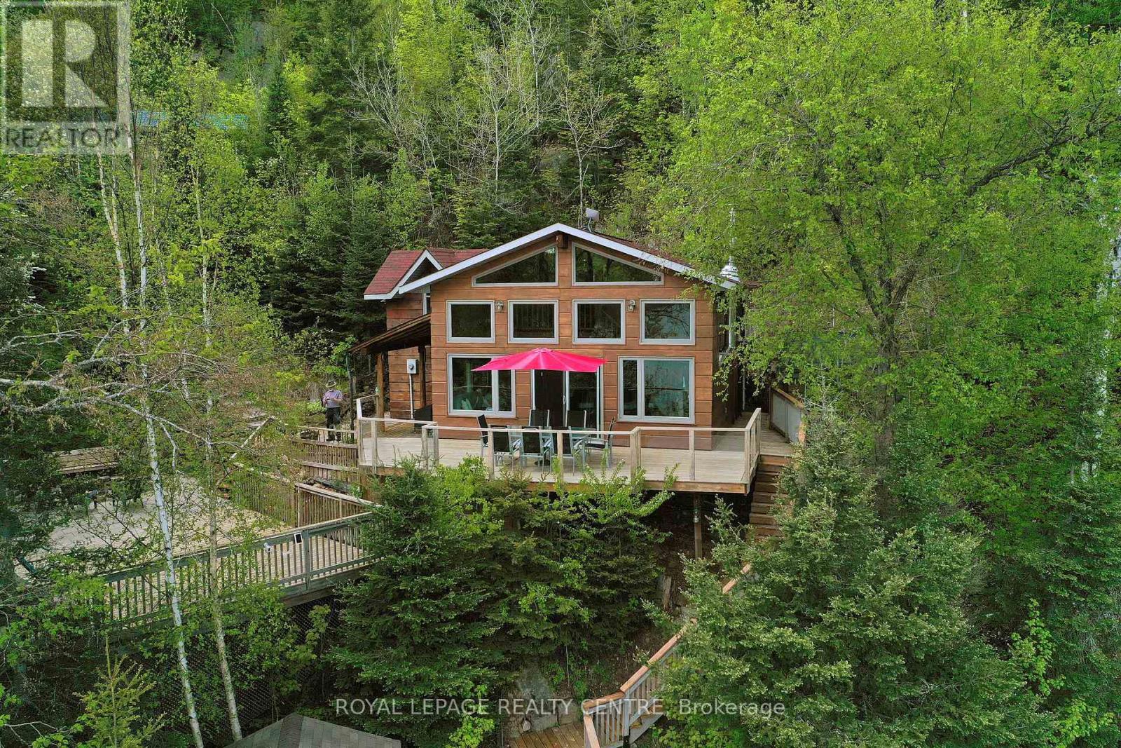 63 Rouff Road, Powassan, Ontario  P0H 2L0 - Photo 1 - X12436228