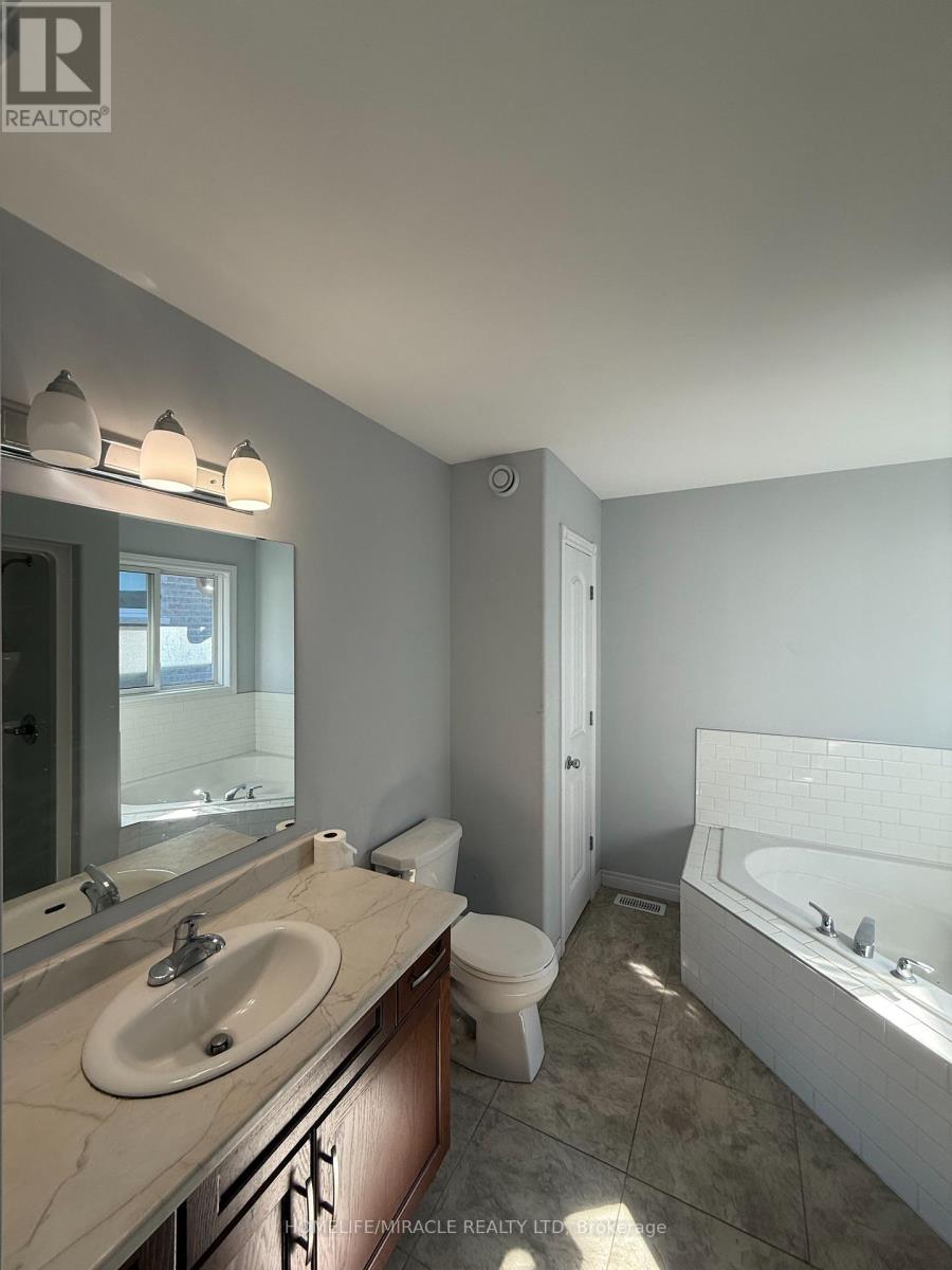 308 Mullighan Gardens, Peterborough, Ontario  K9K 0H2 - Photo 21 - X12436233