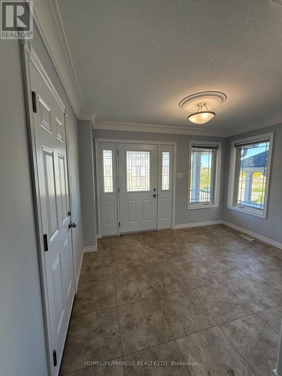 308 Mullighan Gardens, Peterborough, Ontario  K9K 0H2 - Photo 4 - X12436233