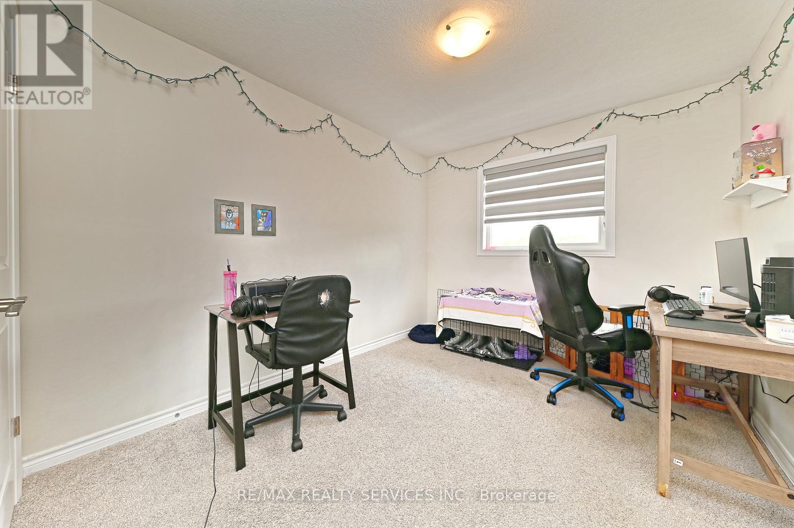 1320 Calais Drive, Woodstock, Ontario  N4T 0L8 - Photo 14 - X12436234