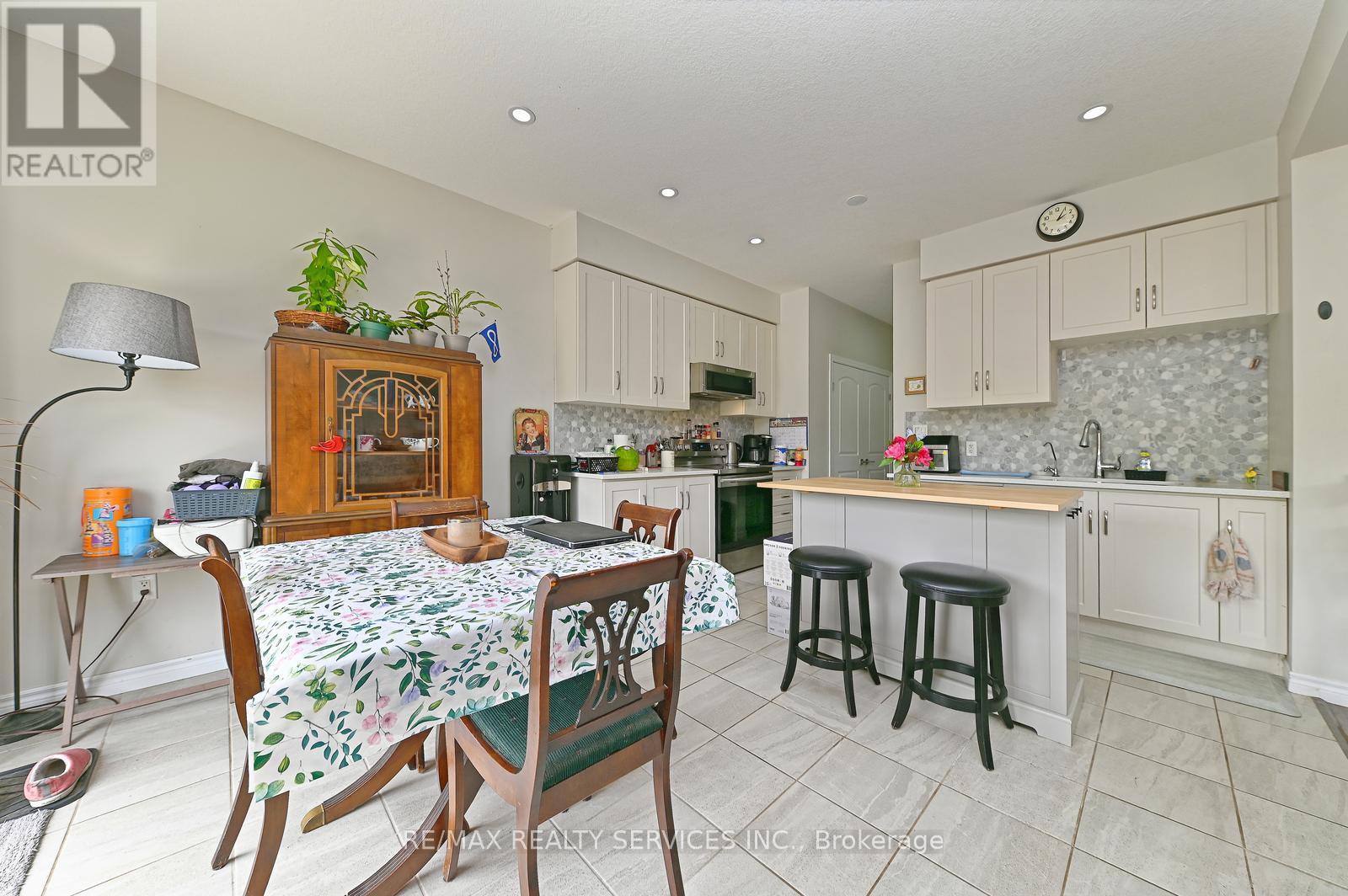 1320 Calais Drive, Woodstock, Ontario  N4T 0L8 - Photo 29 - X12436234