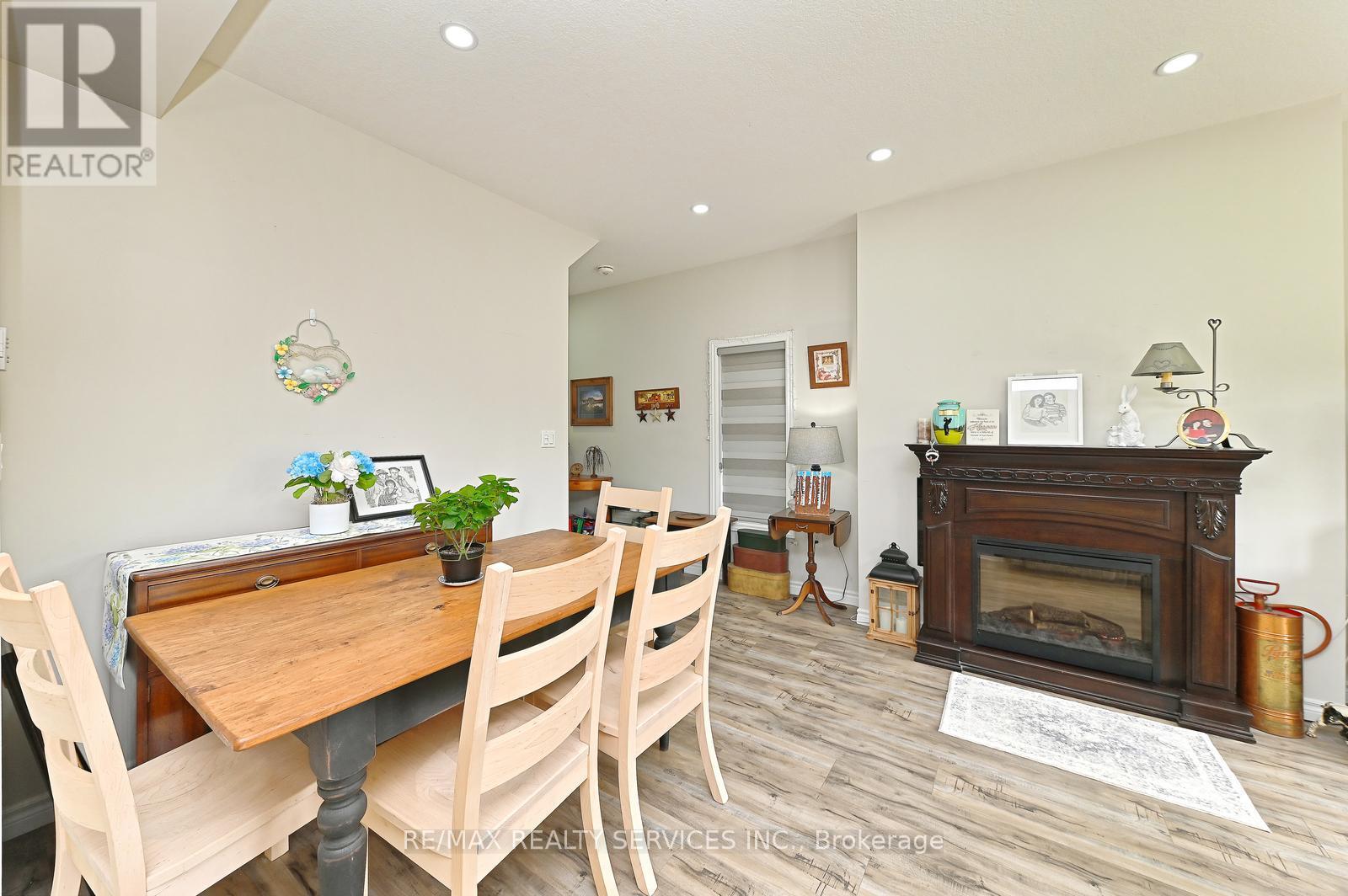 1320 Calais Drive, Woodstock, Ontario  N4T 0L8 - Photo 34 - X12436234