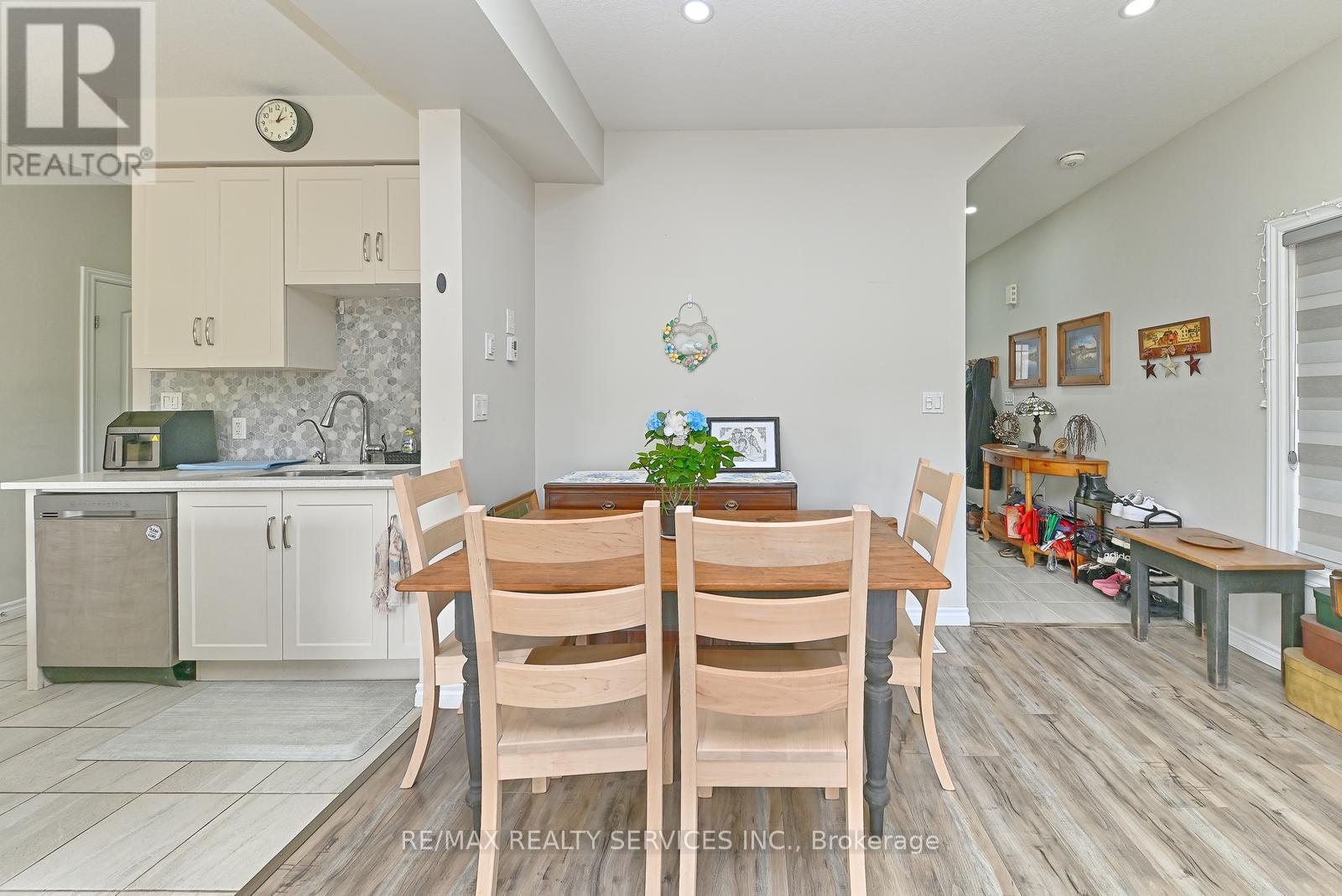 1320 Calais Drive, Woodstock, Ontario  N4T 0L8 - Photo 4 - X12436234