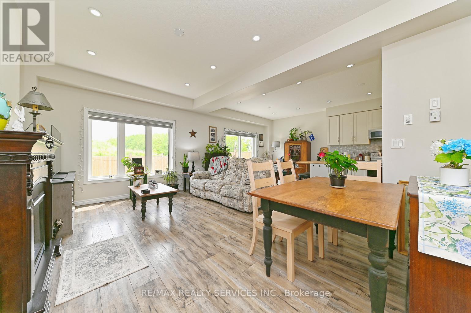1320 Calais Drive, Woodstock, Ontario  N4T 0L8 - Photo 8 - X12436234