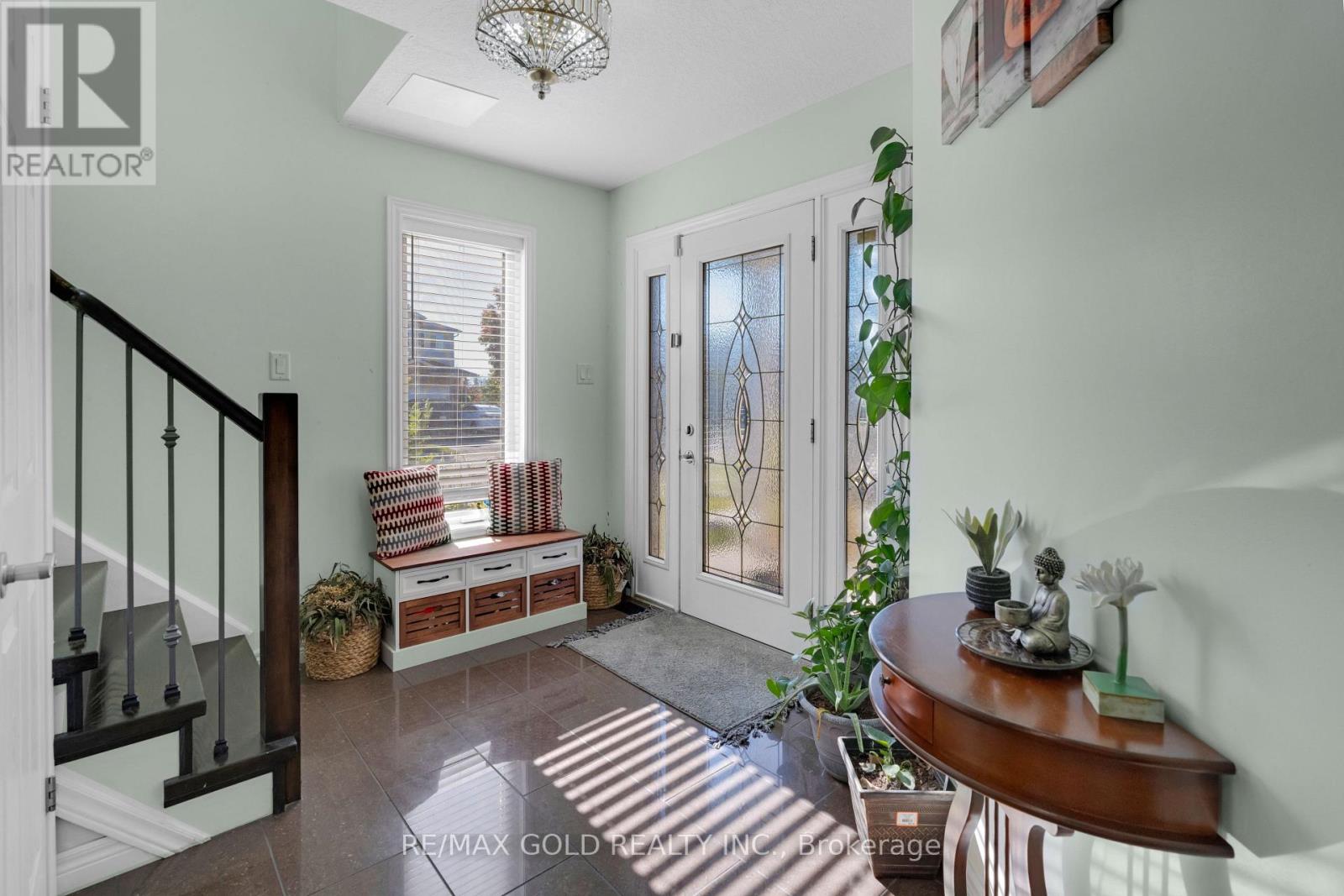1 Penfold Drive, Guelph, Ontario  N1E 0C7 - Photo 4 - X12436235