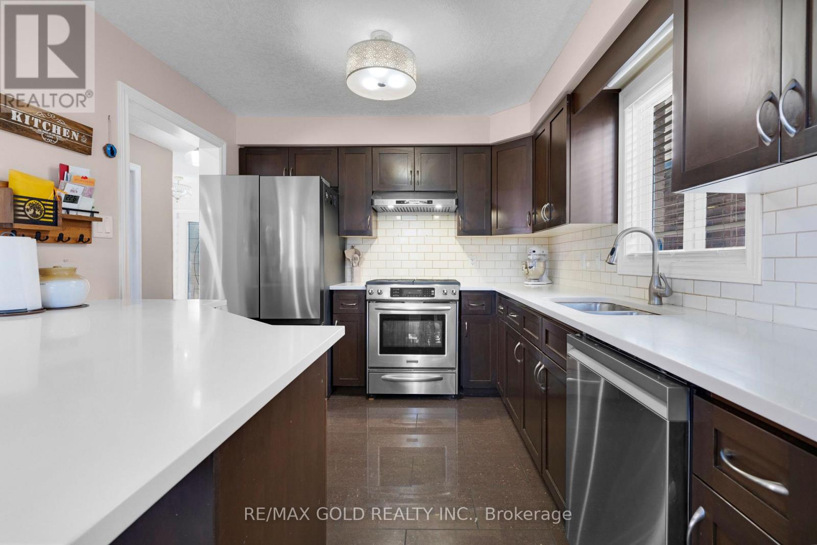 1 Penfold Drive, Guelph, Ontario  N1E 0C7 - Photo 8 - X12436235