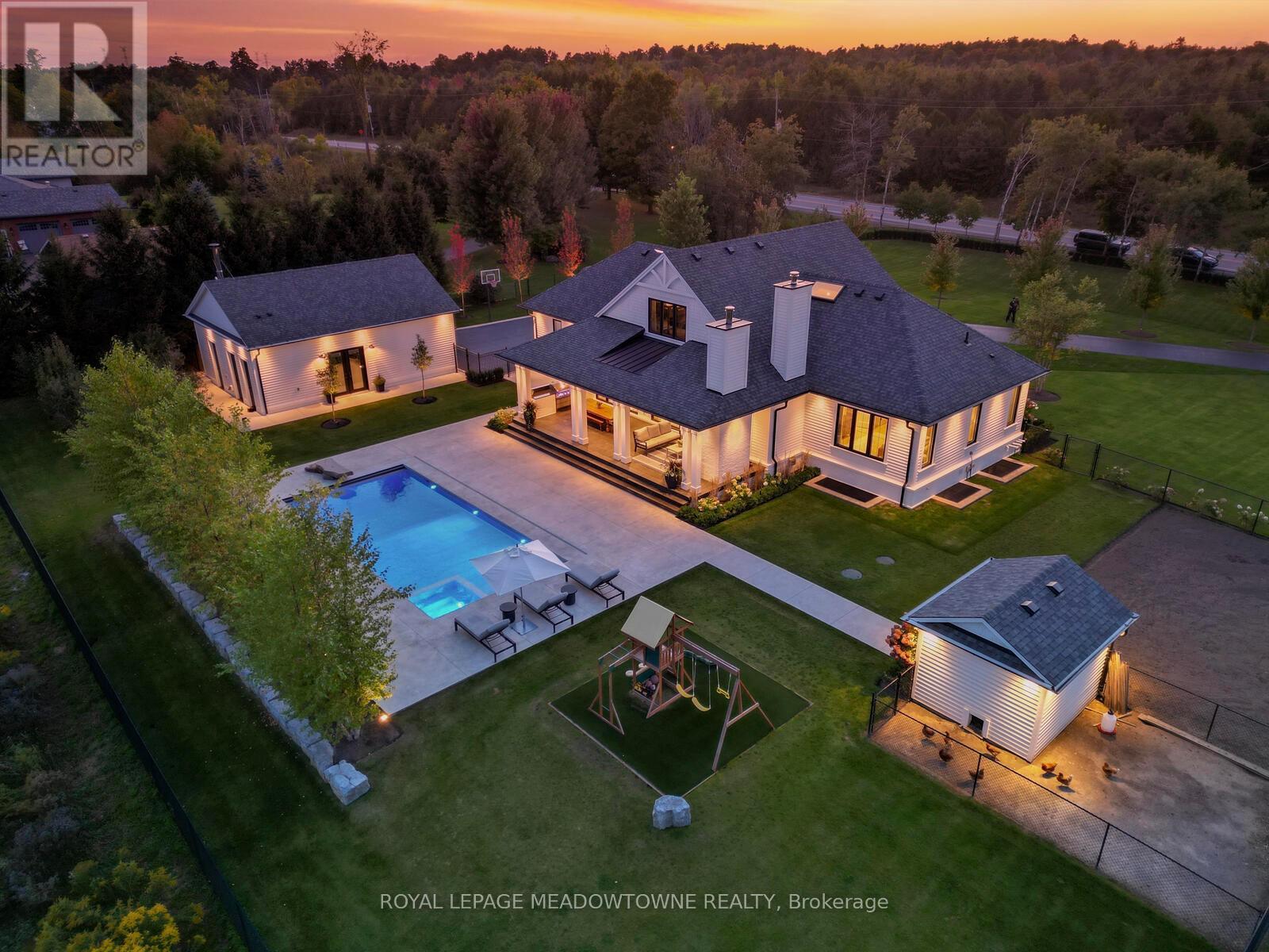 9275 Wellington Rd 50, Erin, Ontario  L7J 2L8 - Photo 4 - X12436244