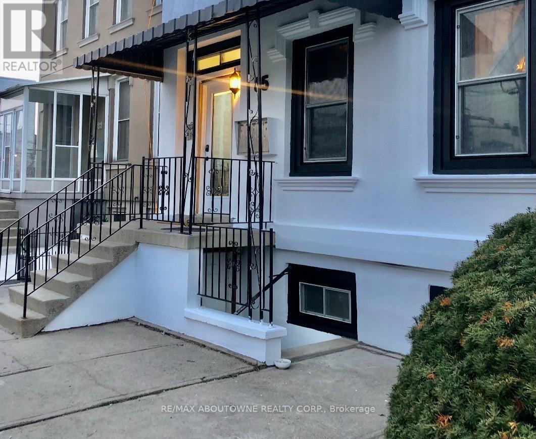 85 Wilson Street, Hamilton, Ontario  L8R 1C7 - Photo 4 - X12436258