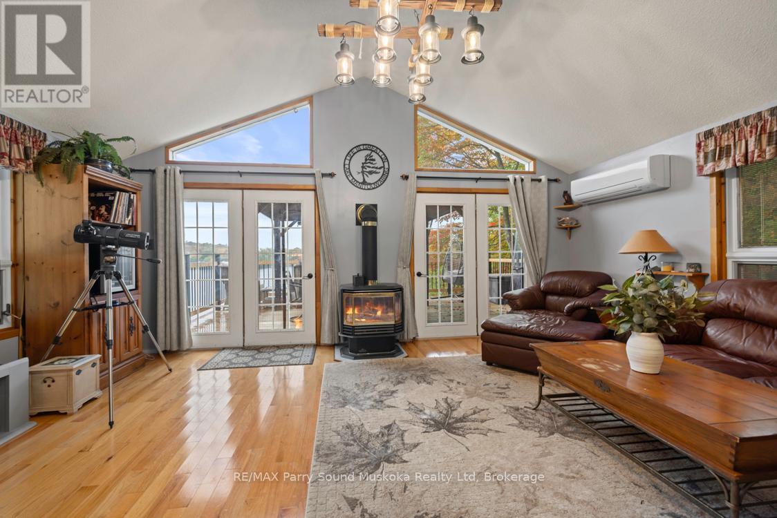 252 Burnett's Road, Mckellar, Ontario  P2A 0B5 - Photo 18 - X12432027