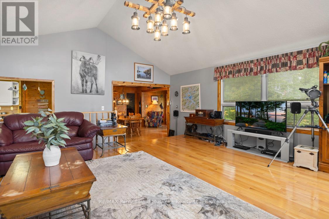 252 Burnett's Road, Mckellar, Ontario  P2A 0B5 - Photo 20 - X12432027
