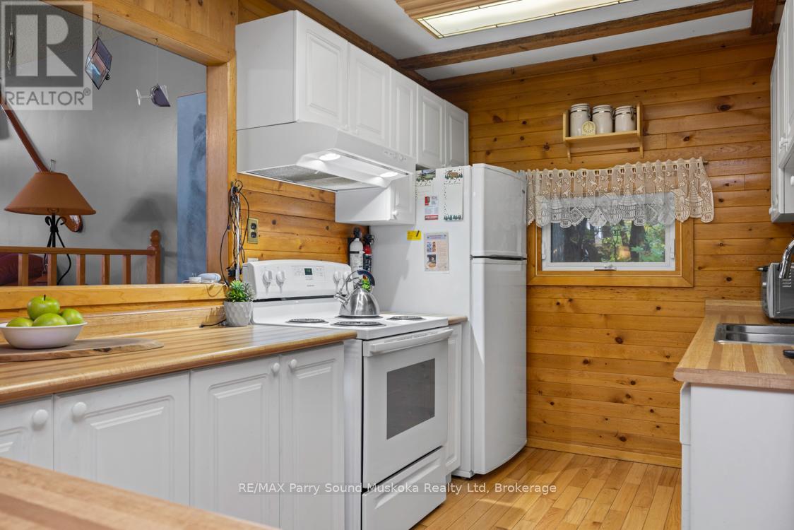 252 Burnett's Road, Mckellar, Ontario  P2A 0B5 - Photo 23 - X12432027