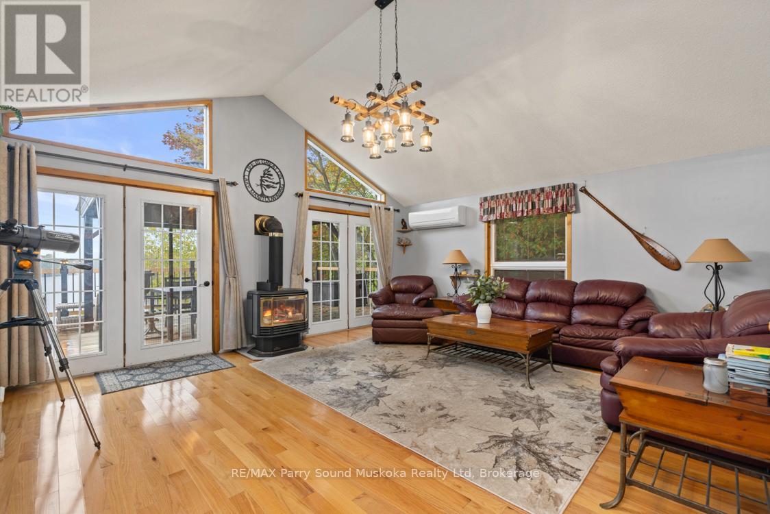 252 Burnett's Road, Mckellar, Ontario  P2A 0B5 - Photo 17 - X12432027