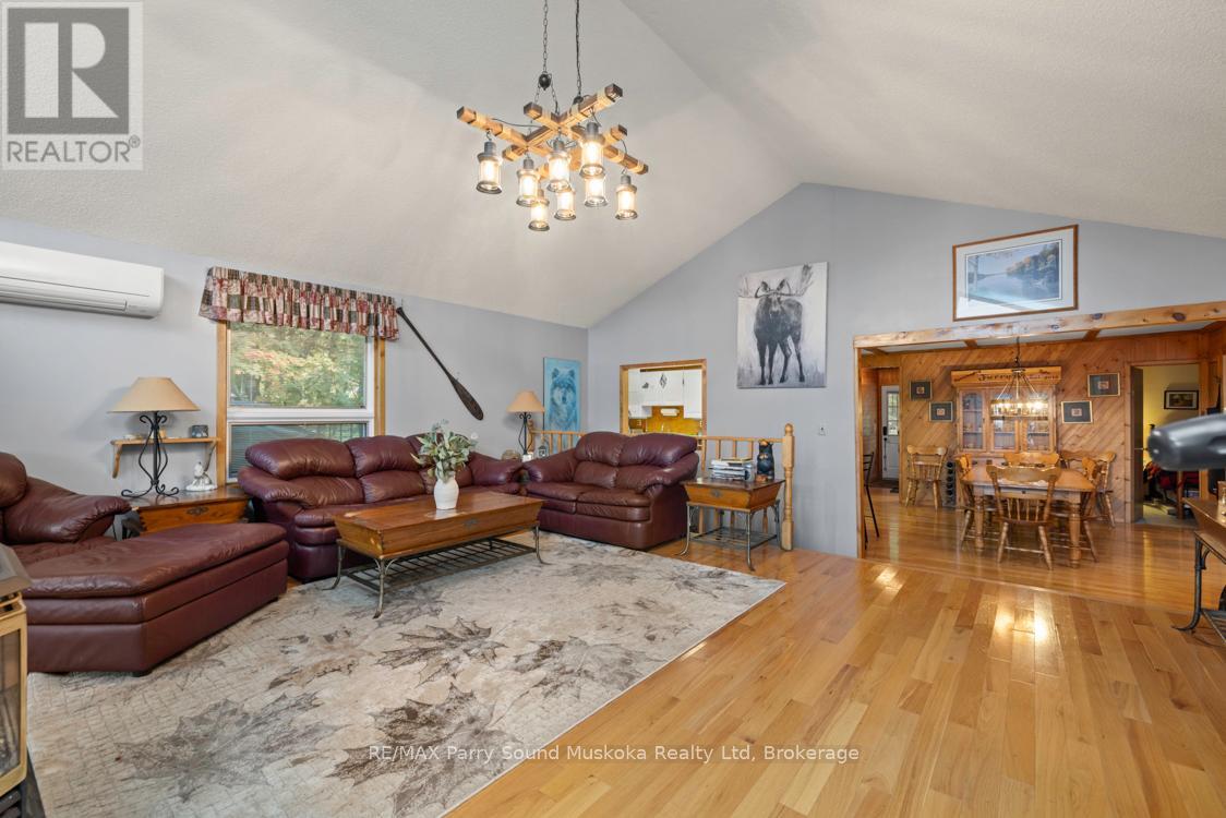 252 Burnett's Road, Mckellar, Ontario  P2A 0B5 - Photo 19 - X12432027