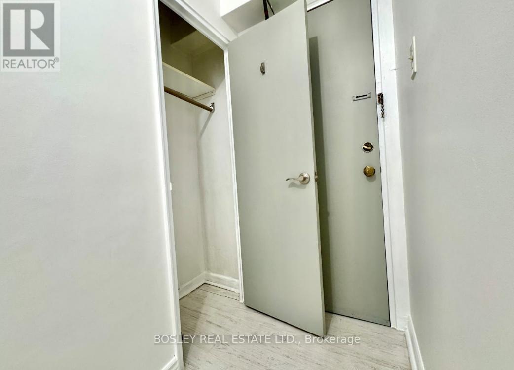 108 - 740 Eglinton Avenue W, Toronto, Ontario  M5N 1C4 - Photo 2 - C12436343