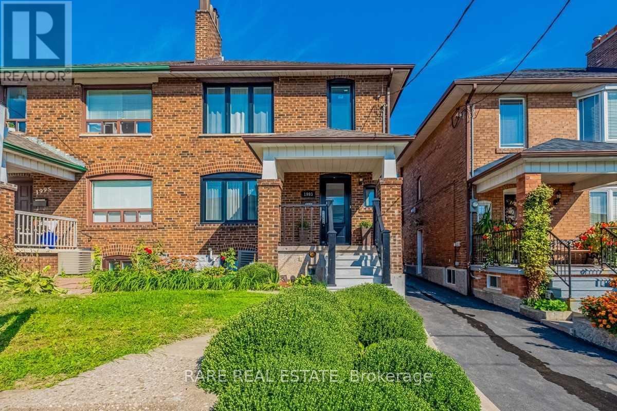 1993 Dufferin Street, Toronto, Ontario  M6E 3P9 - Photo 2 - C12436349