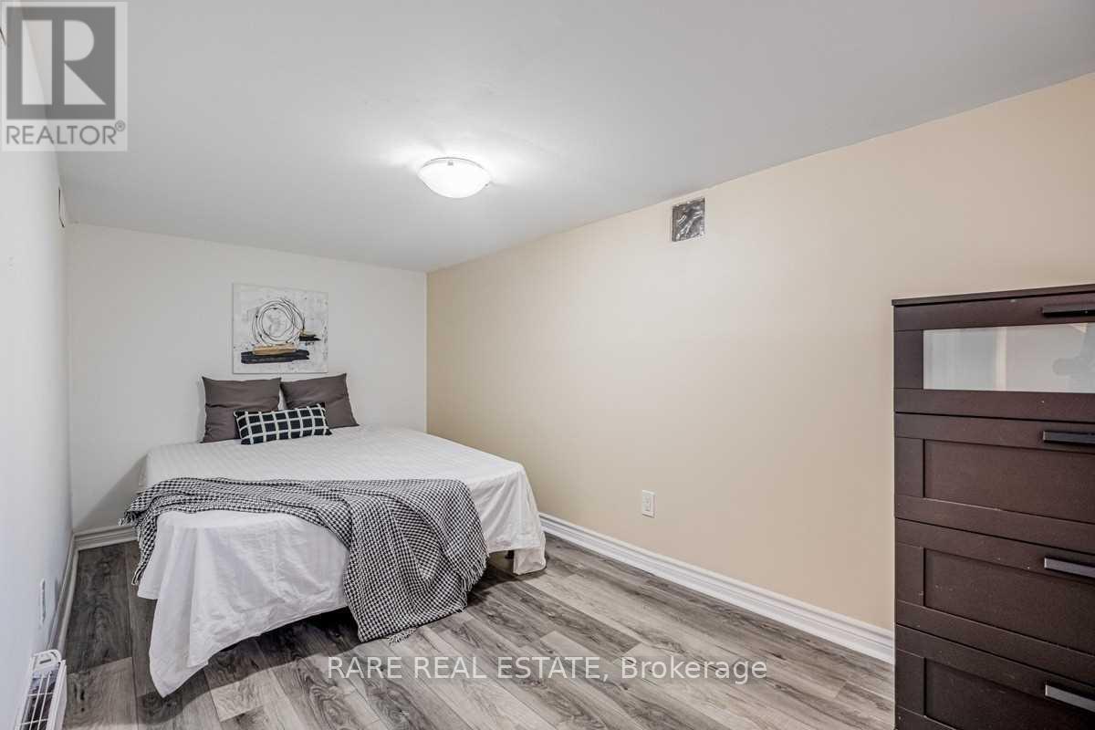 1993 Dufferin Street, Toronto, Ontario  M6E 3P9 - Photo 6 - C12436349