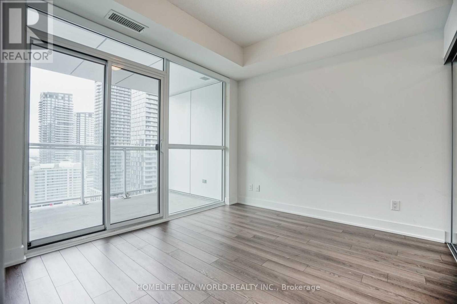 2708 - 318 Richmond Street W, Toronto, Ontario  M5V 0B4 - Photo 9 - C12436367