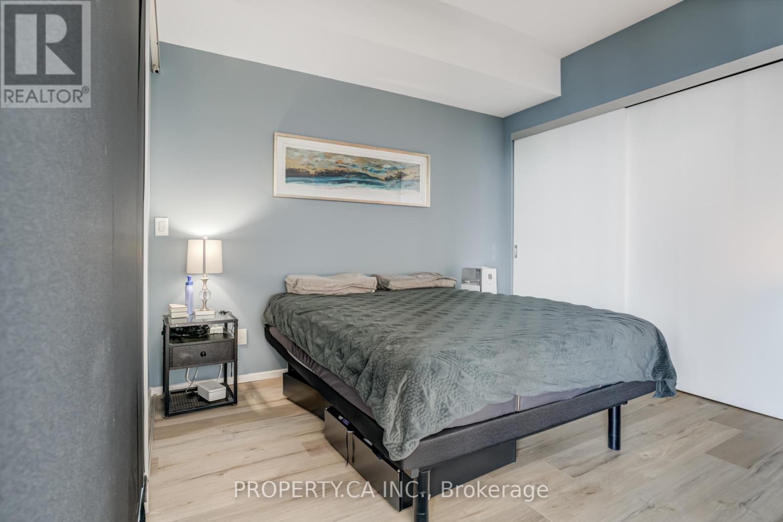 3207 - 8 Charlotte Street, Toronto, Ontario  M5V 0K4 - Photo 13 - C12436414