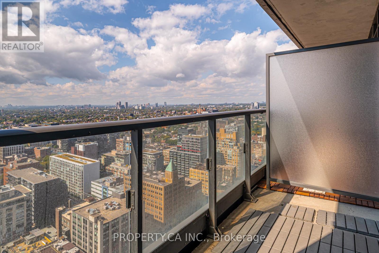3207 - 8 Charlotte Street, Toronto, Ontario  M5V 0K4 - Photo 20 - C12436414