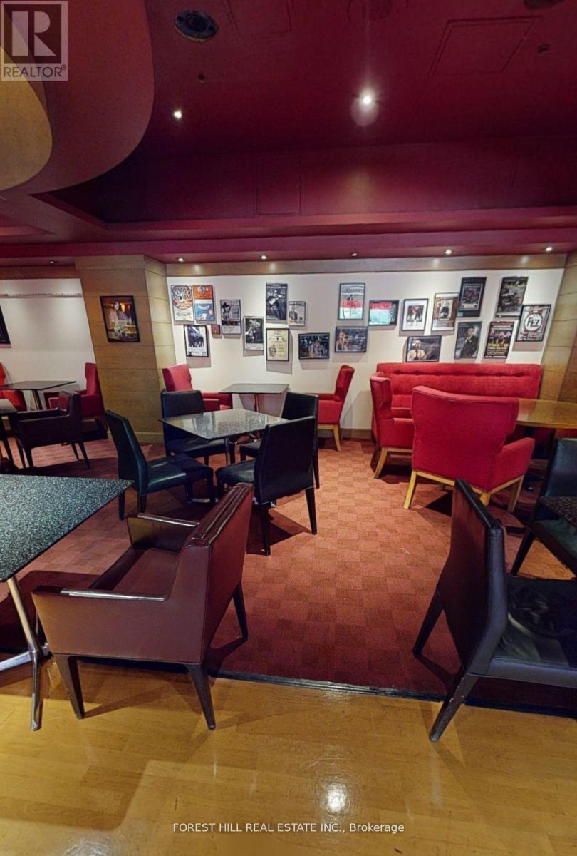 Chelsea Hotel (Monarchs) - 33 Gerrard Street W, Toronto, Ontario  M5G 1Z4 - Photo 13 - C12436428
