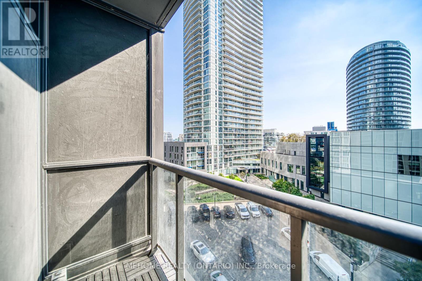 706 - 85 Queens Wharf Road, Toronto, Ontario  M5V 0J9 - Photo 34 - C12436480