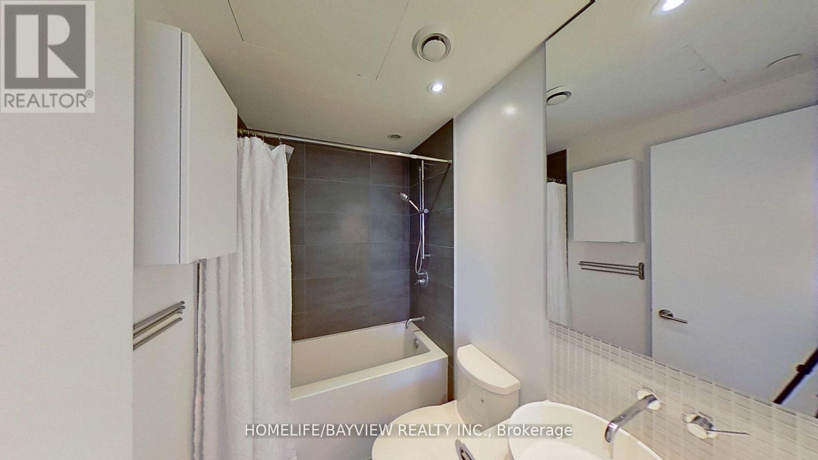 3003 - 185 Roehampton Avenue, Toronto, Ontario  M4P 0C3 - Photo 11 - C12436540