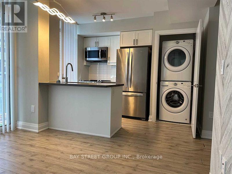 1901 - 50 Wellesley Street E, Toronto, Ontario  M4Y 1G2 - Photo 3 - C12436581