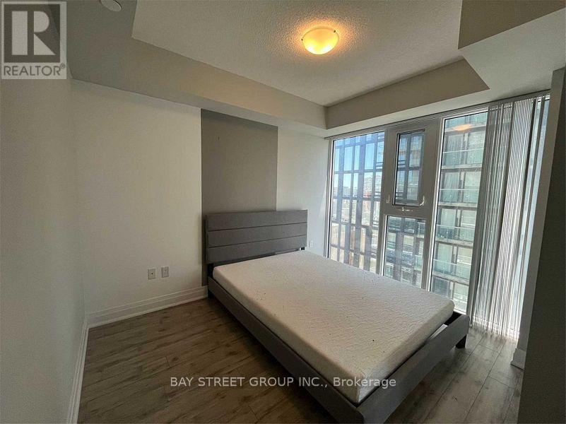 1901 - 50 Wellesley Street E, Toronto, Ontario  M4Y 1G2 - Photo 8 - C12436581
