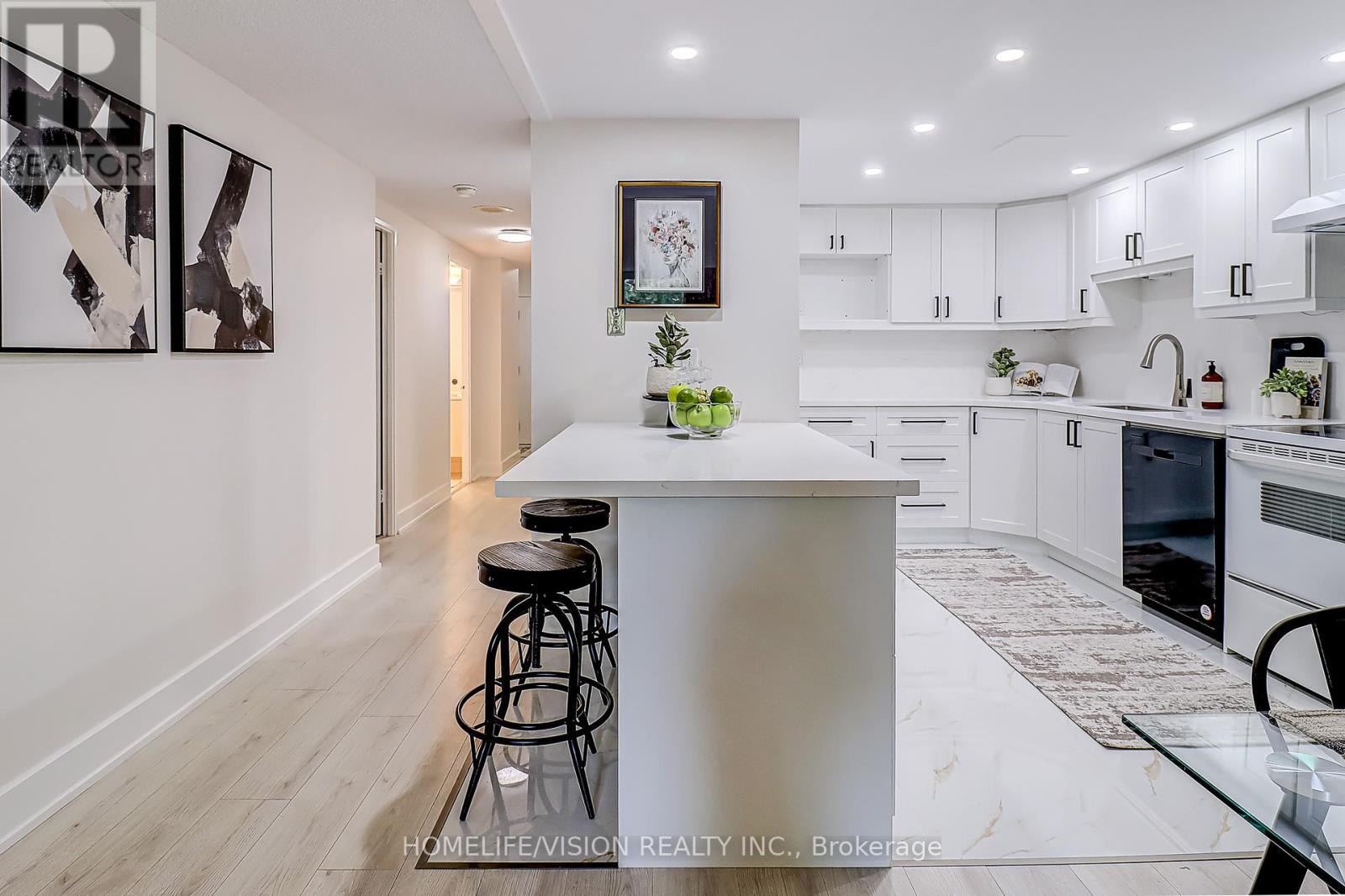 207 - 131 Beecroft Road, Toronto, Ontario  M2N 6G9 - Photo 4 - C12436582