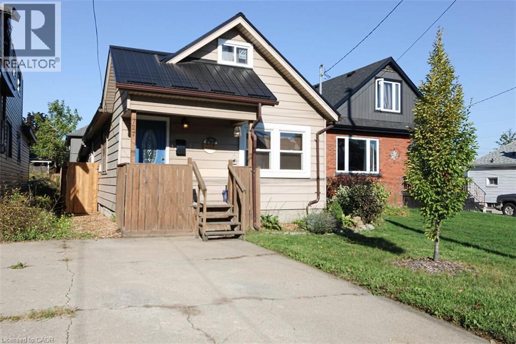 727 TATE Avenue, Hamilton, Ontario