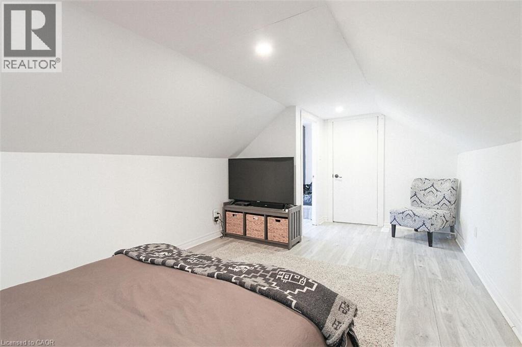 727 Tate Avenue, Hamilton, Ontario  L8H 6L8 - Photo 12 - 40775175