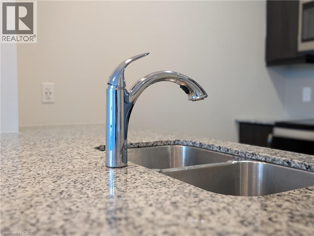 16 Concord Place Unit# 139, Grimsby, Ontario  L3M 0J1 - Photo 14 - 40775121