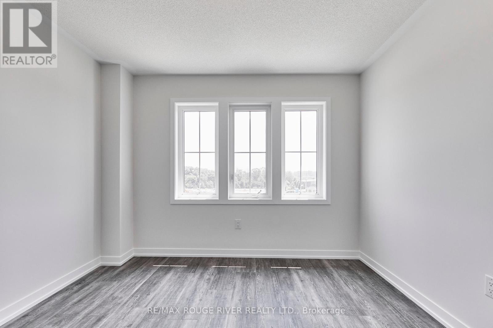 106 Ziibi Way, Clarington, Ontario  L1B 0W5 - Photo 12 - E12436405