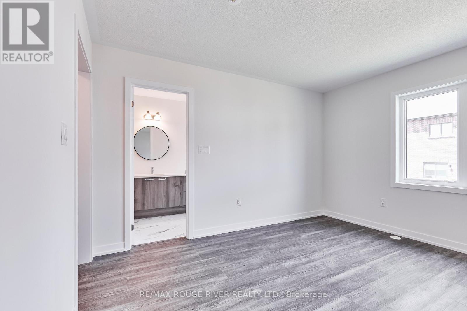 94 Ziibi Way, Clarington, Ontario  L1B 0W5 - Photo 10 - E12436415