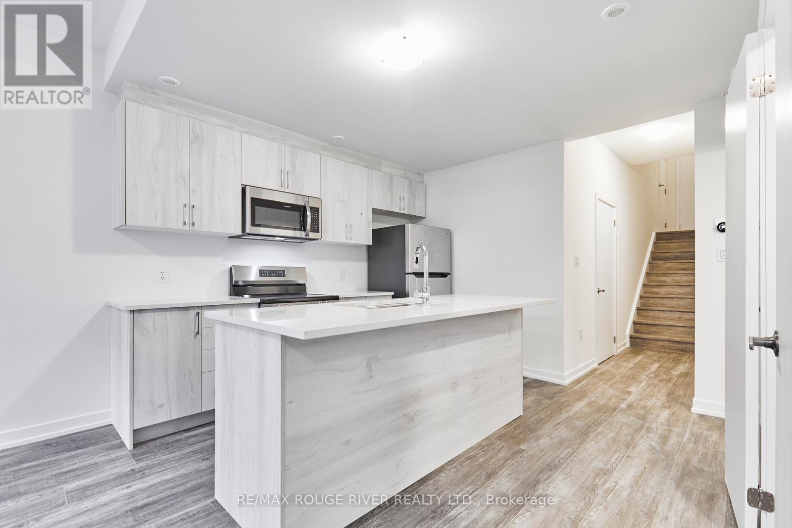 94 Ziibi Way, Clarington, Ontario  L1B 0W5 - Photo 17 - E12436415