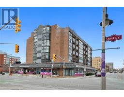 404 - 80 Athol Street E, Oshawa (Central), Ca