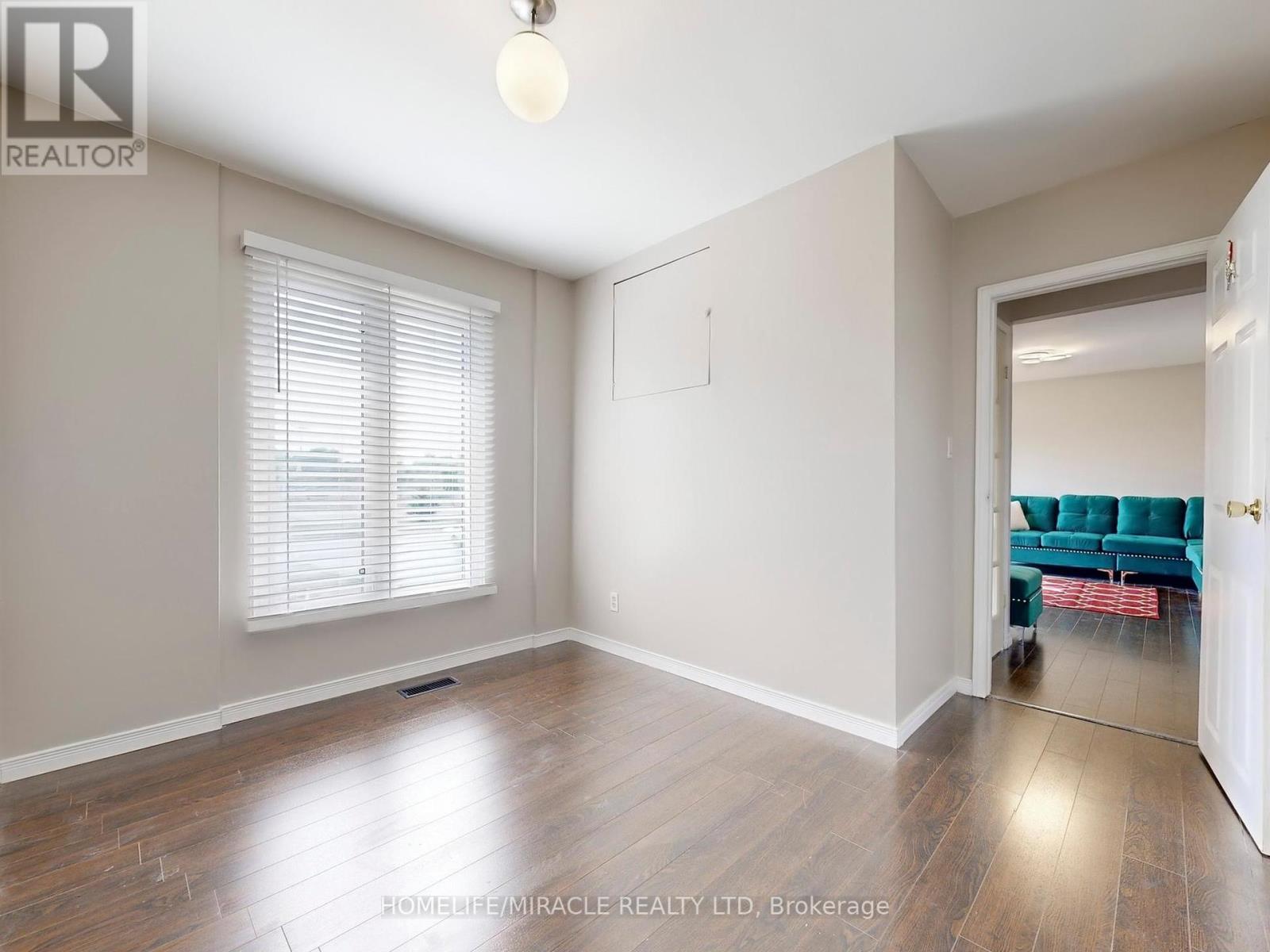 1 Tudor Avenue, Ajax, Ontario  L1S 1Z8 - Photo 21 - E12436526
