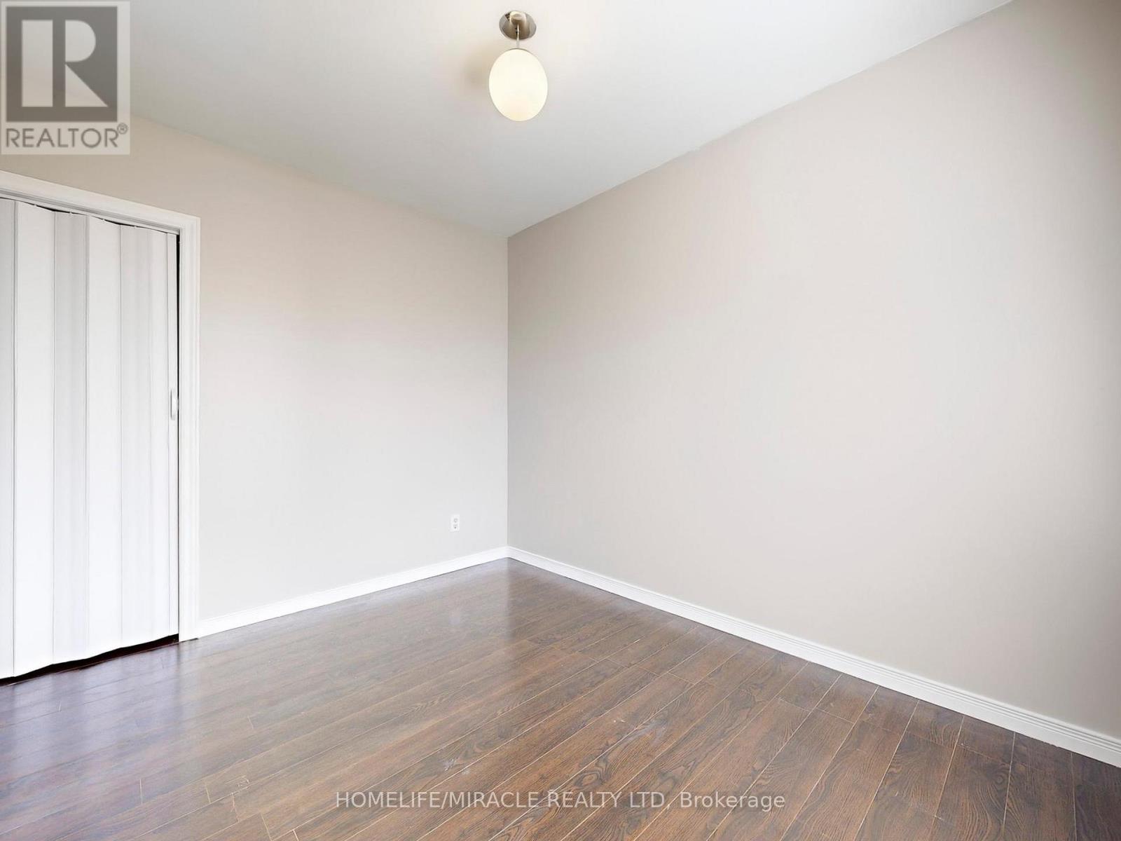 1 Tudor Avenue, Ajax, Ontario  L1S 1Z8 - Photo 23 - E12436526
