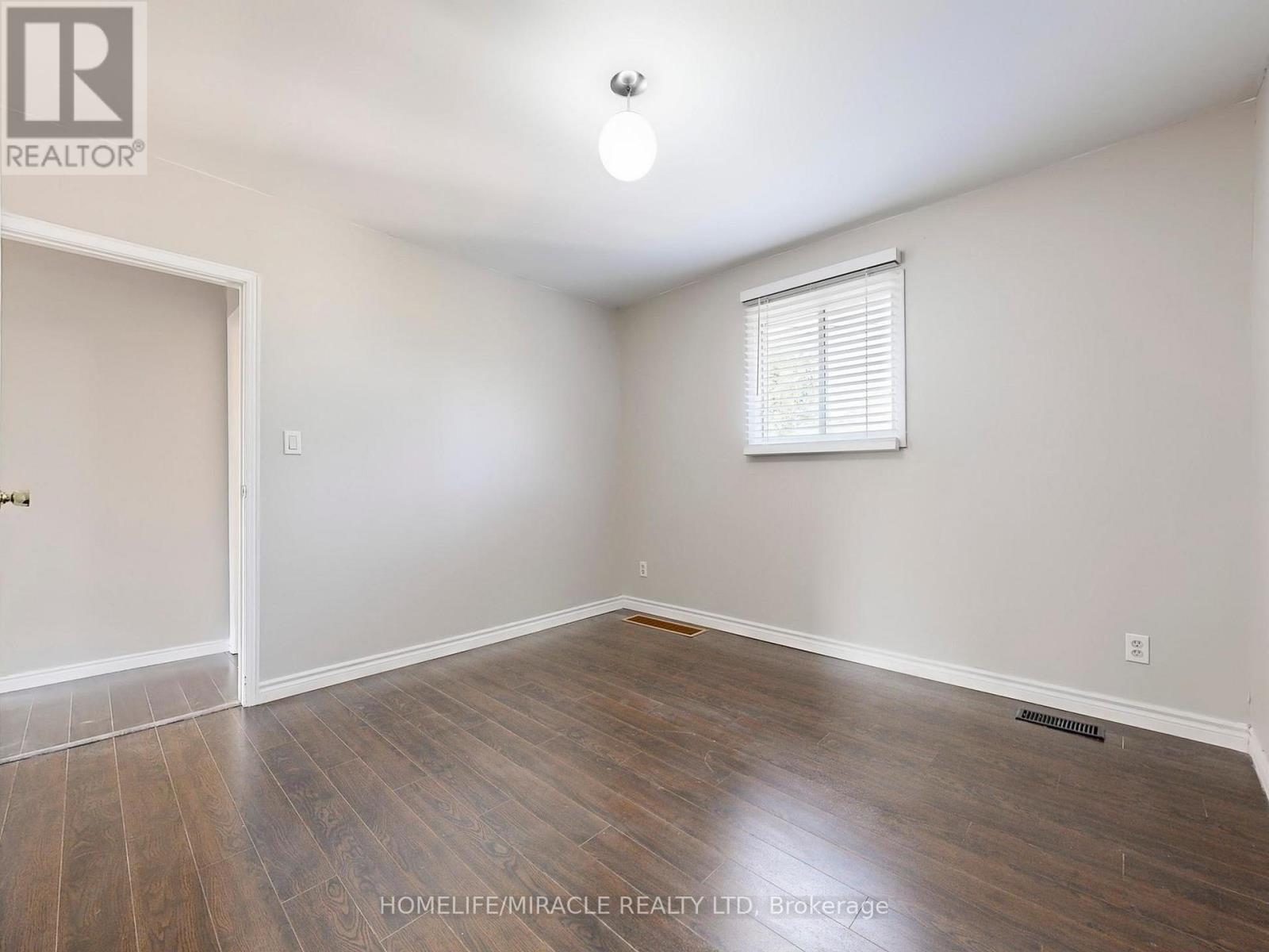1 Tudor Avenue, Ajax, Ontario  L1S 1Z8 - Photo 26 - E12436526