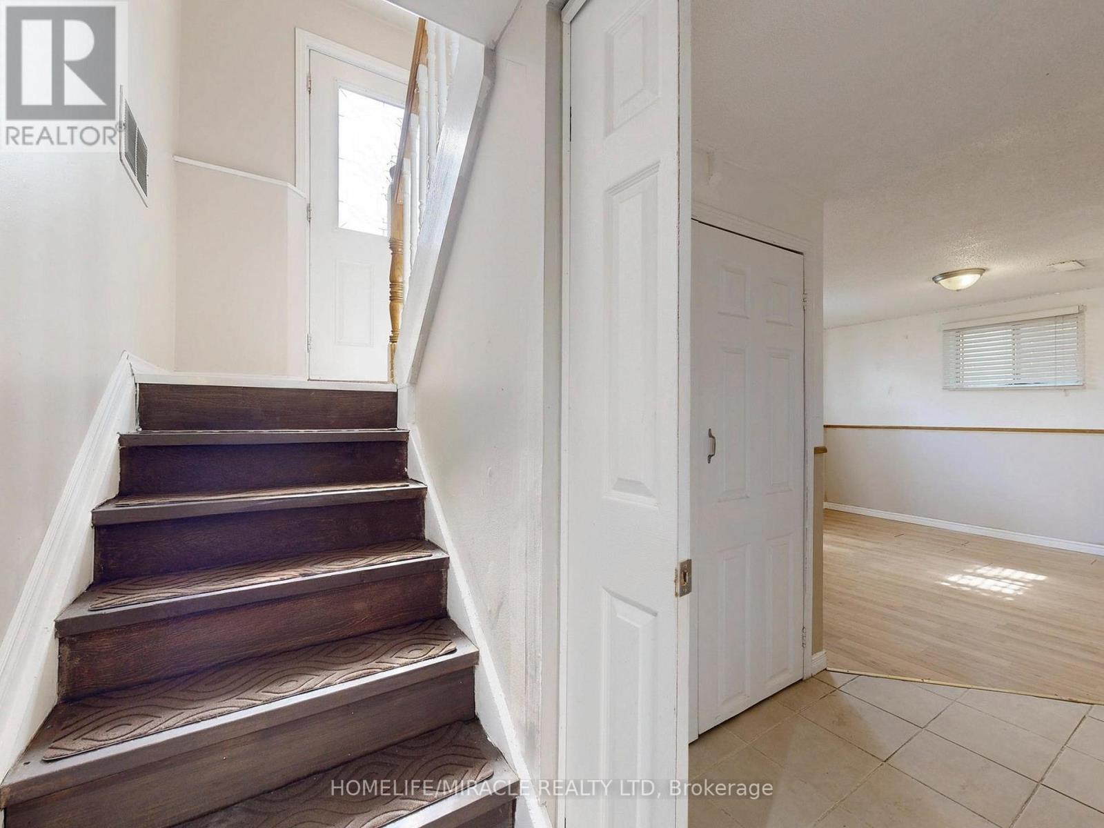 1 Tudor Avenue, Ajax, Ontario  L1S 1Z8 - Photo 30 - E12436526