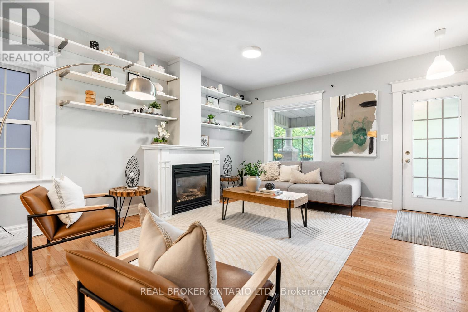 115 Bellhaven Road, Toronto, Ontario  M4L 3J9 - Photo 2 - E12436536