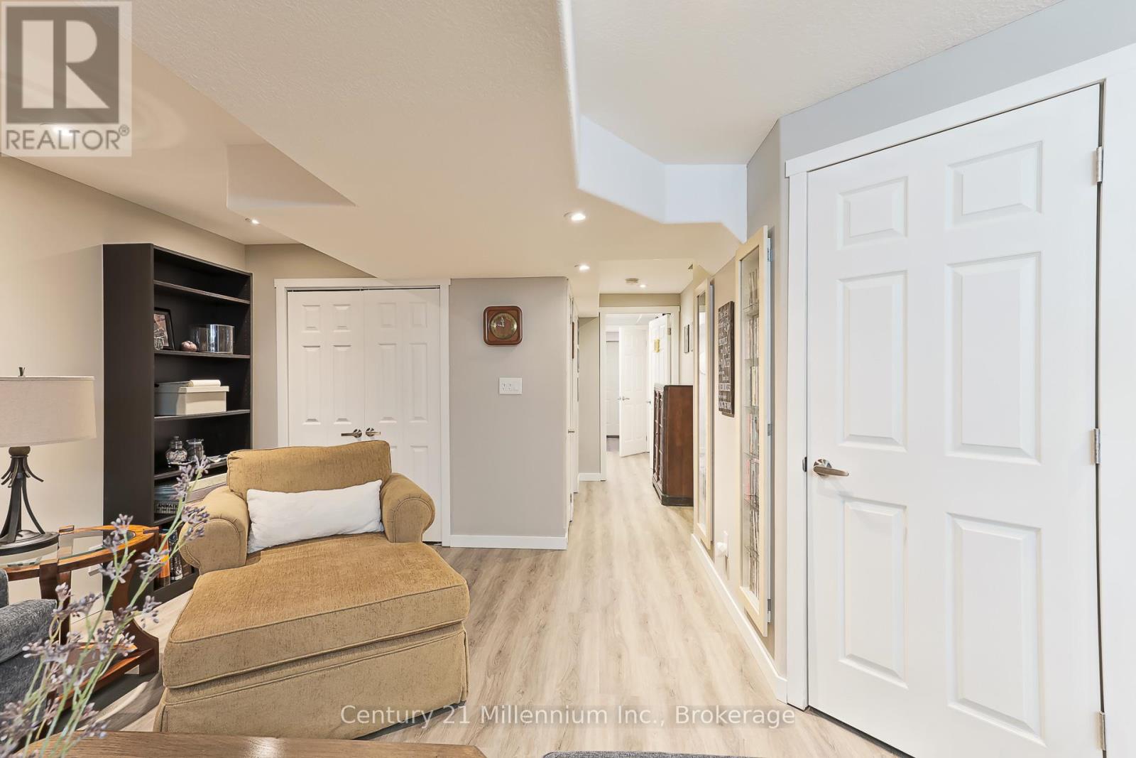 14 Thomas Drive, Collingwood, Ontario  L9Y 0A6 - Photo 49 - S12436633